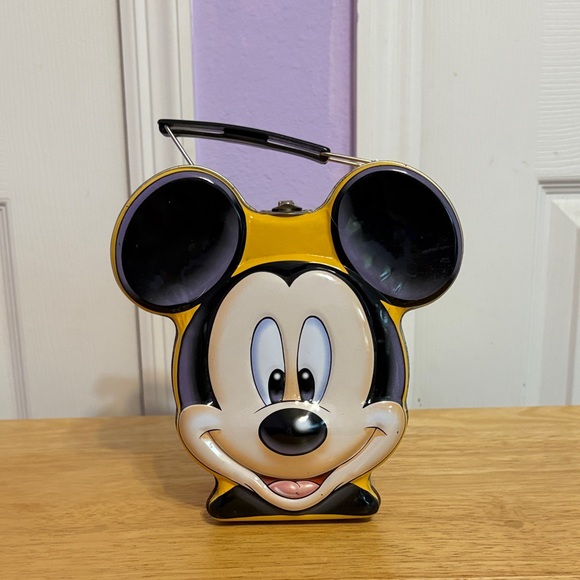 7” Metal Mickey Mouse Shaped Lunch Box - Picture 1 of 8